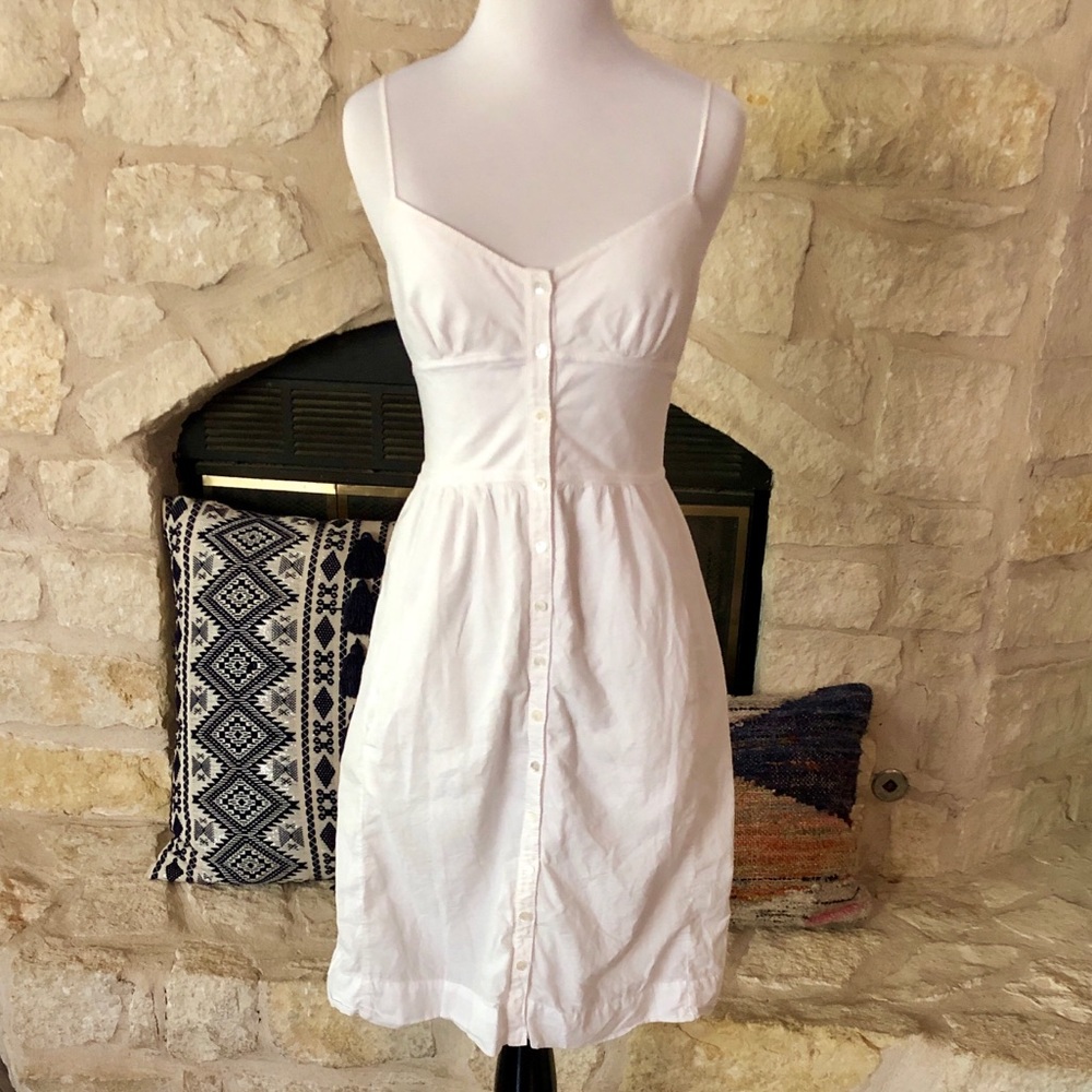 Button front James Perse dress with pockets!!!